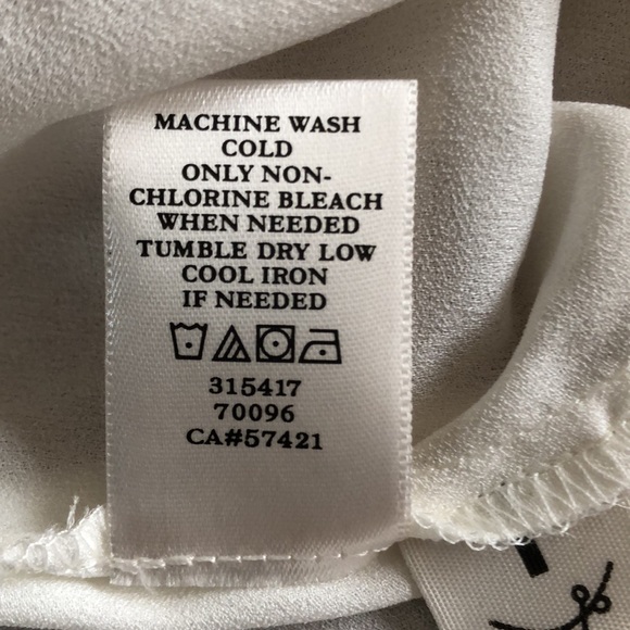 Ann Taylor blouse. Size small. New. - Picture 6 of 7